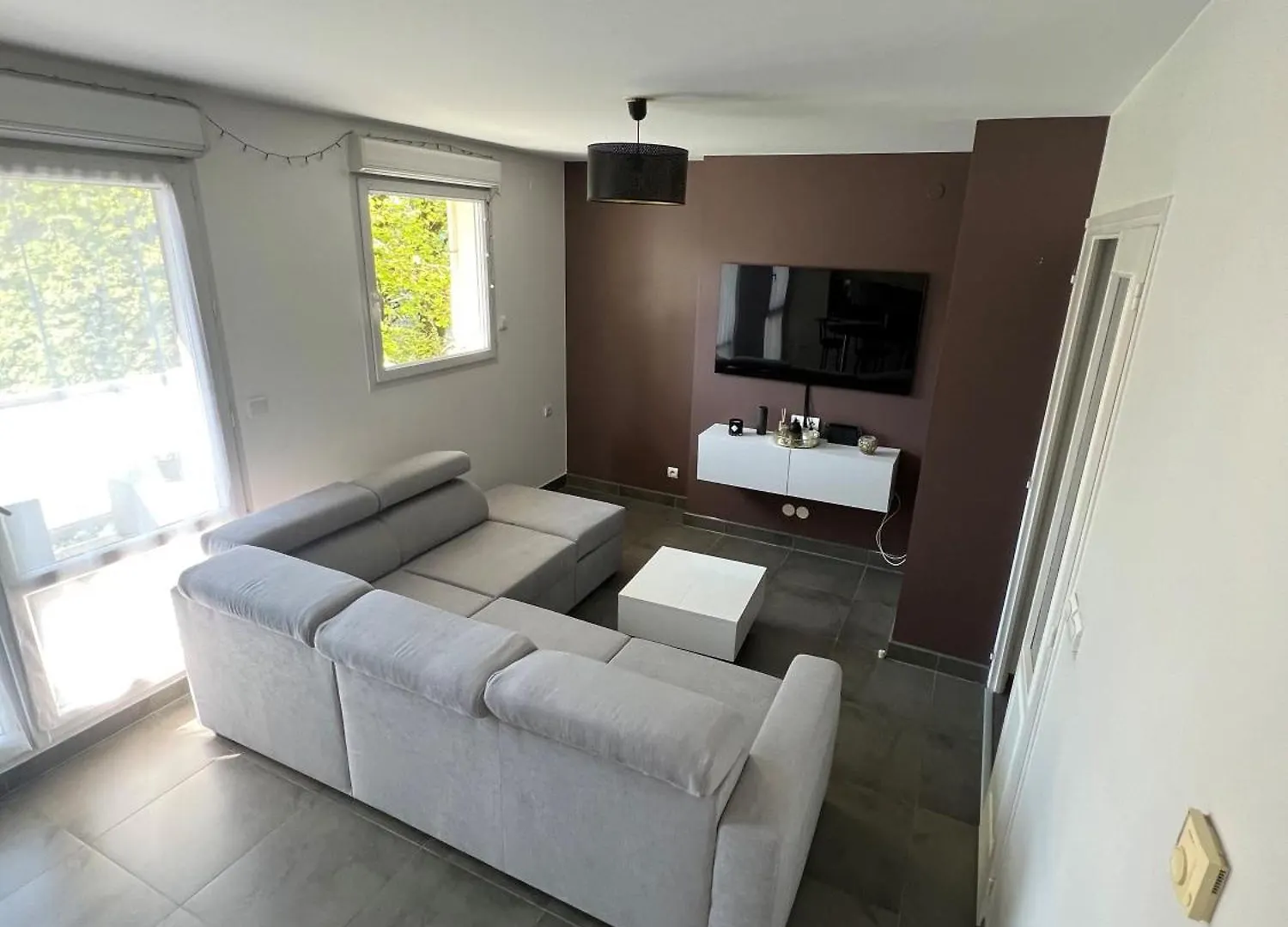 Royal Parc Gare Avec Parking Et Terrasse Apartment Annecy 0*,  France